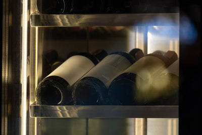 De l'esquisse à l'écrin : concevoir sa cave à vin sur mesure