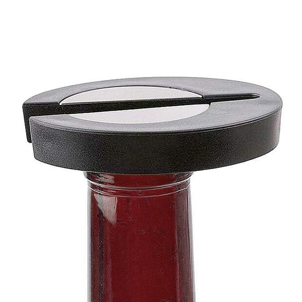 coupe capsule de vin